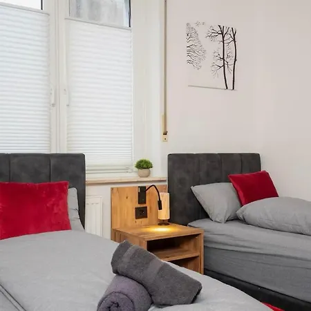 Daire Livemore24 - Apartment 1 In Herten West Wlan - Smart-Tv - 24-7 Check-In Und Kueche *