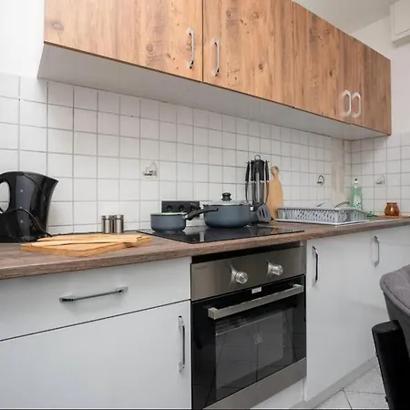 Livemore24 - Apartment 1 In Herten West Wlan - Smart-Tv - 24-7 Check-In Und Kueche Daire Herten (North Rhine-Westphalia)